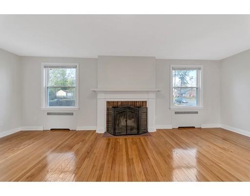 1179 Sumner Avenue Springfield, MA 01118 - Photo 4 of 26 Gallery Image 4