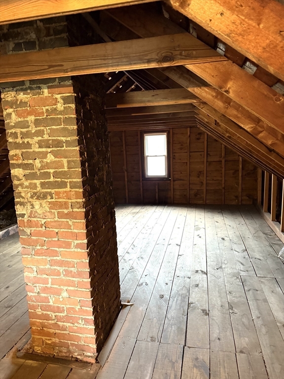 21 Westford Circle Springfield, MA 01109 - Photo 22 of 25 a view of a wooden door