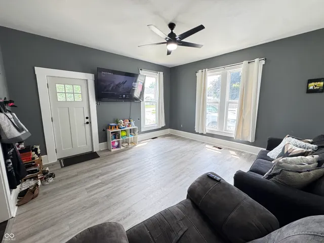 $179,000 | 817 Pearl Street, Covington, IN 47932