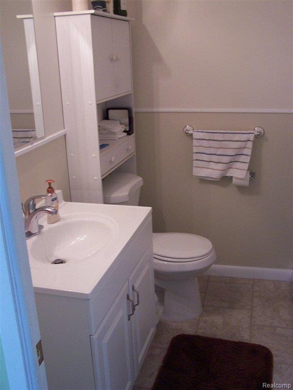 3556 Benstein Road Commerce Township, MI 48382 - Photo 10 of 13 100_5038.jpg