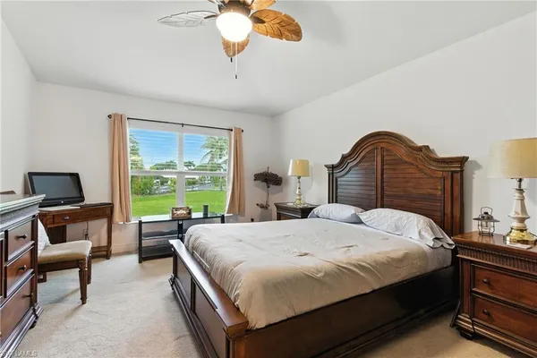 $925,000 | 176 Venus Cay, Naples, FL 34114