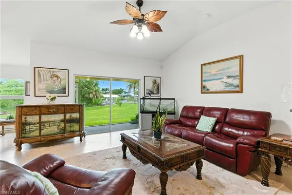 $925,000 | 176 Venus Cay, Naples, FL 34114