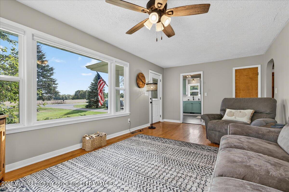 7599 Alward Road Laingsburg, MI 48848 - Photo 7 of 39 16-Media Jett - 26