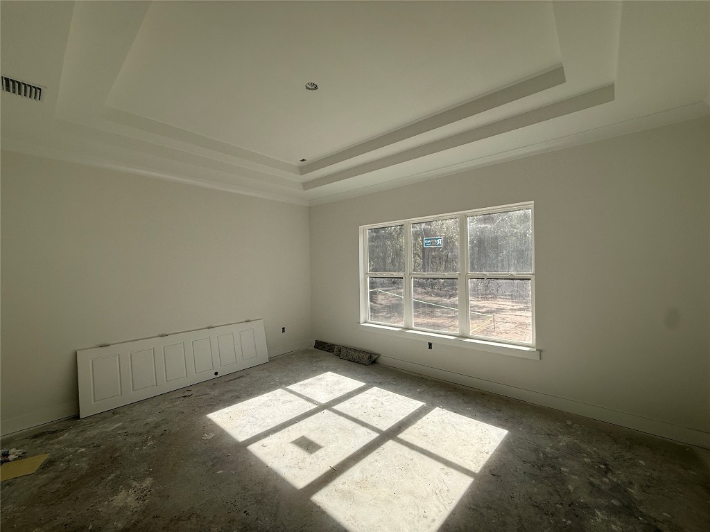 96130 Captains Pointe Road Yulee, FL 32097 - Photo 8 of 12 an empty room with a window