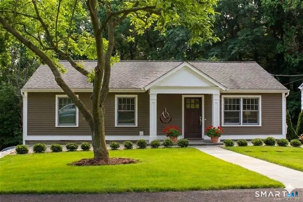 $1,195,000 | 5 Possum Circle, Norwalk, CT 06854