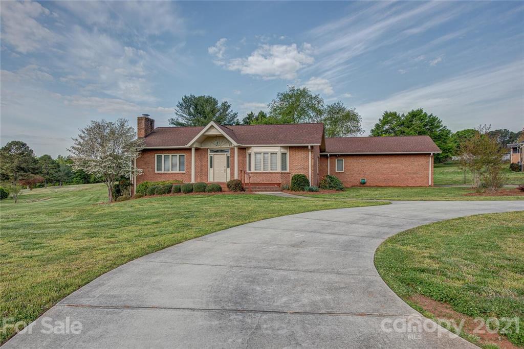 100 Valley Stream Road Shelby, NC 28152 - Photo 4 of 36 Gallery Image 4