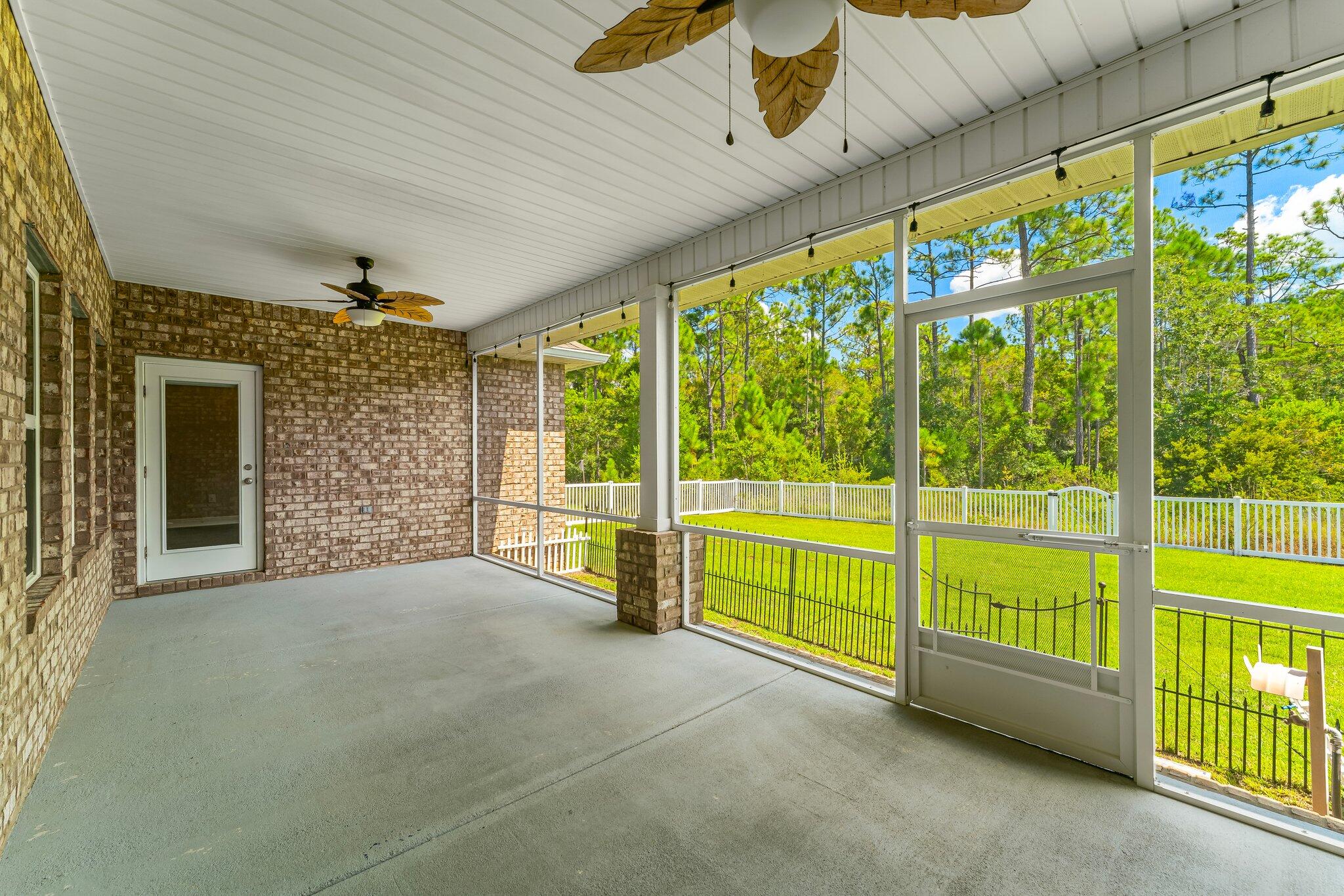 29 Buddy Lane Santa Rosa Beach, FL 32459 - Photo 42 of 47 a view of an empty room and window