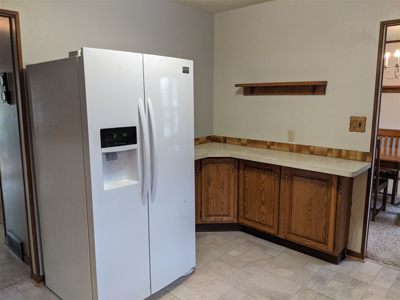 1807 North Ridge Drive Freeport, IL 61032 - Photo 14 of 36 Gallery Image 14