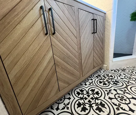 $165,000 | 1005 Northeast 1st Street, Earth, TX 79031