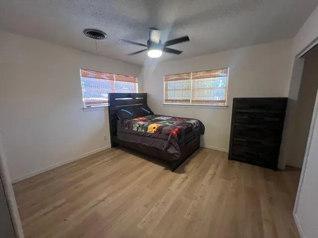 $165,000 | 1005 Northeast 1st Street, Earth, TX 79031