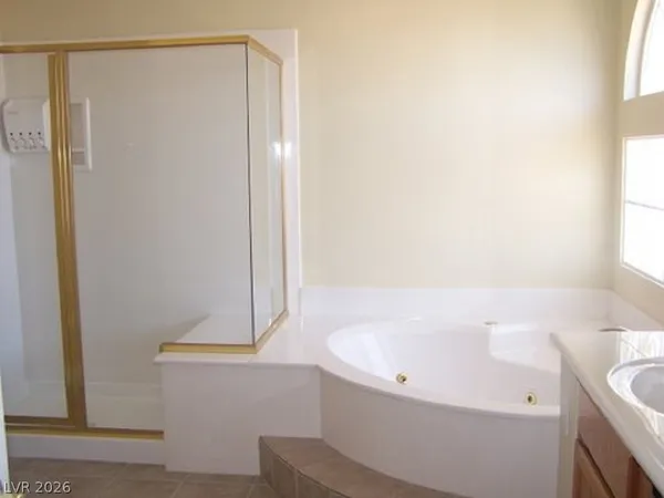 $2,595 | 10866 Dornoch Castle Street, Las Vegas, NV 89141