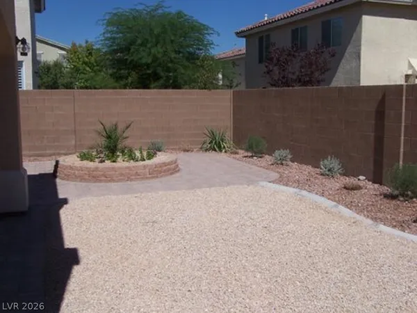 $2,595 | 10866 Dornoch Castle Street, Las Vegas, NV 89141