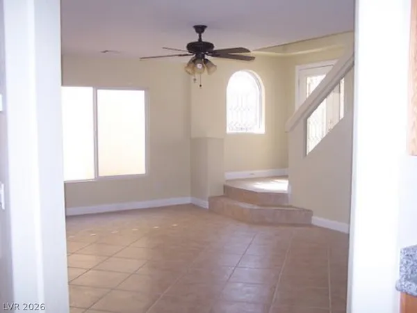 $2,595 | 10866 Dornoch Castle Street, Las Vegas, NV 89141