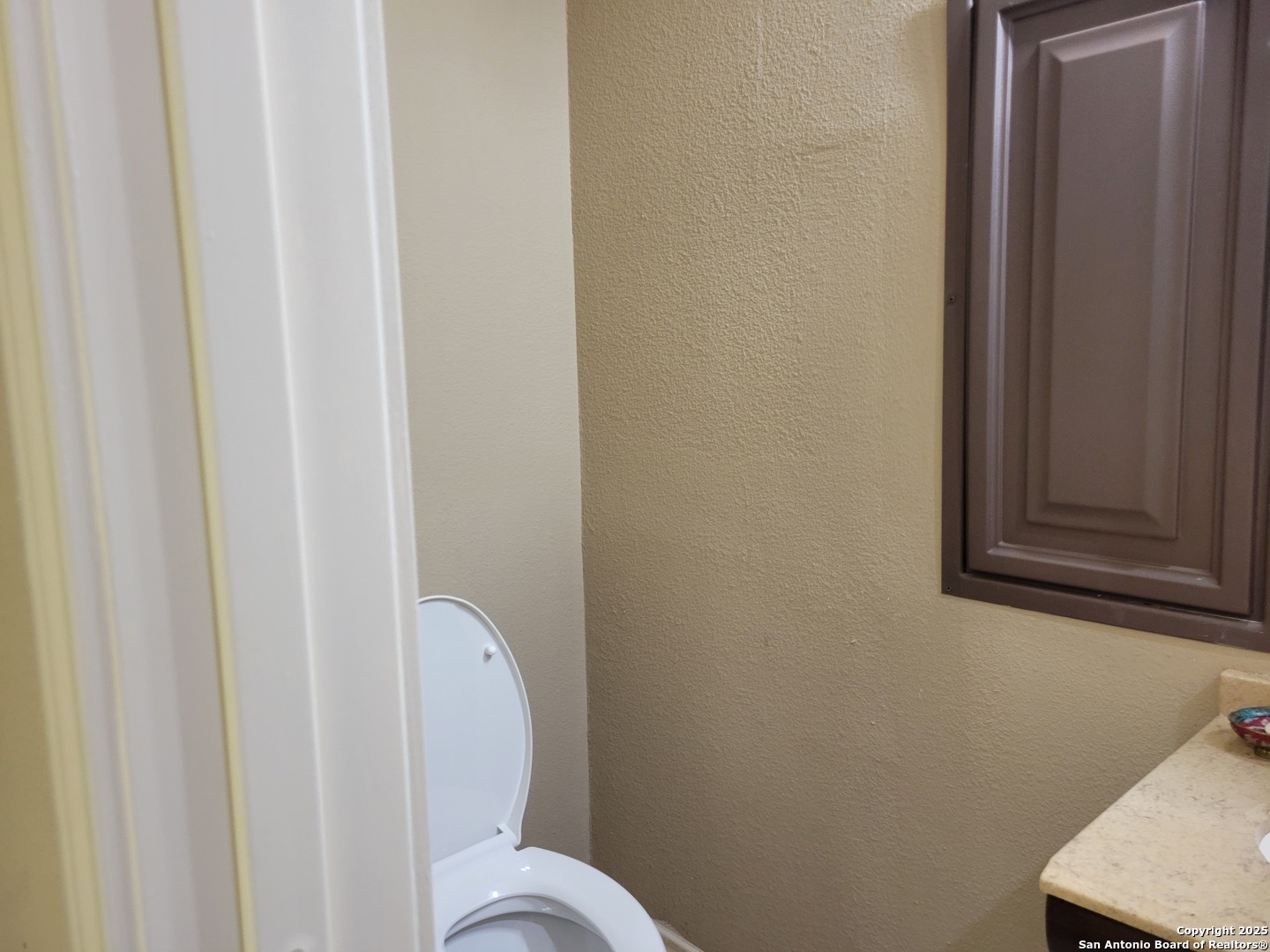 1722 Palmer San Antonio, TX 78260 - Photo 20 of 35 a bathroom with a toilet