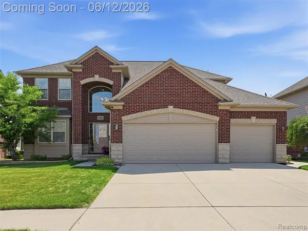 $575,000 | 50606 Bredenbury Drive, Macomb, MI 48044
