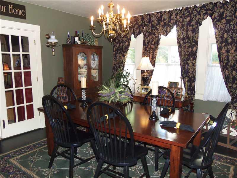1105 Freeport Road Natrona Heights, PA 15065 - Photo 8 of 25 Dining Room.