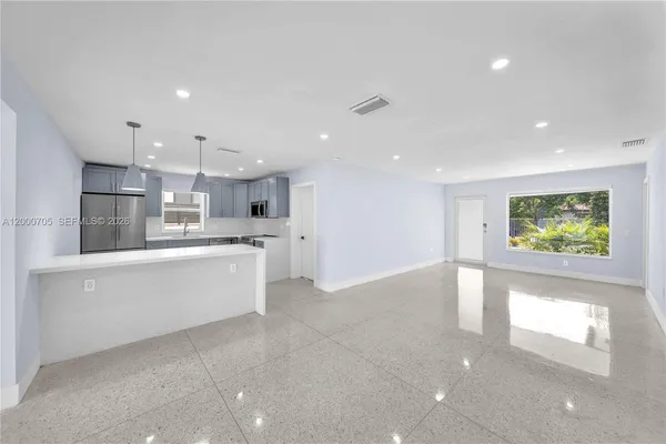 $6,200 | 2311 Southwest 23rd Street, Miami, FL 33145