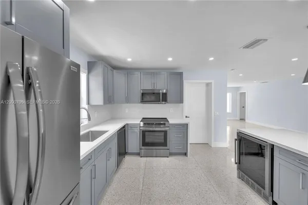 $6,200 | 2311 Southwest 23rd Street, Miami, FL 33145