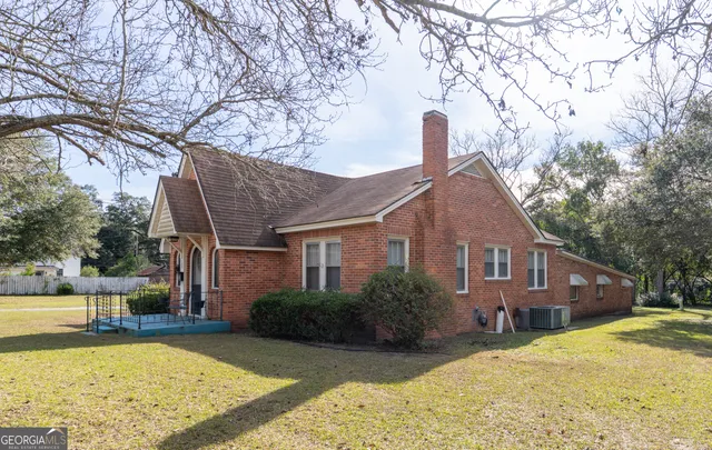 $139,000 | 311 Tennyson Street Northeast, Pelham, GA 31779