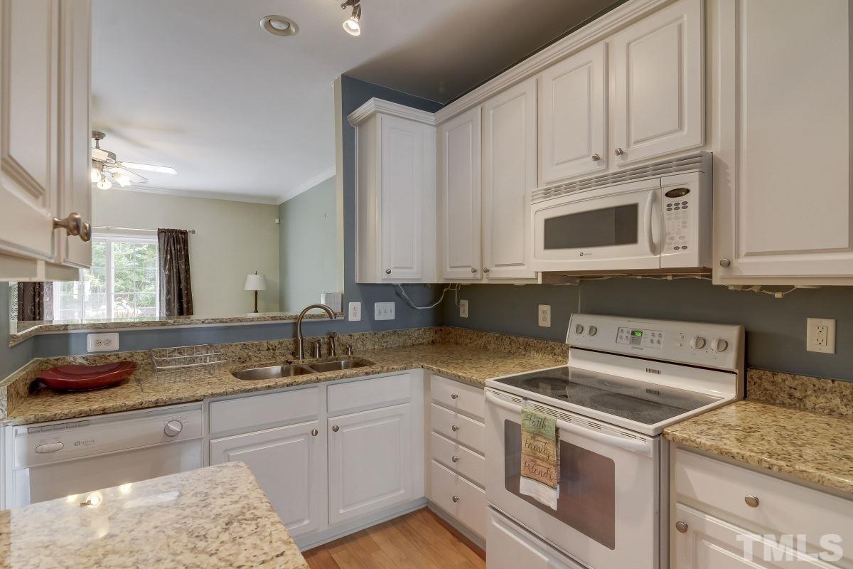 8421 Reedy Ridge Lane Raleigh, NC 27613 - Photo 7 of 17