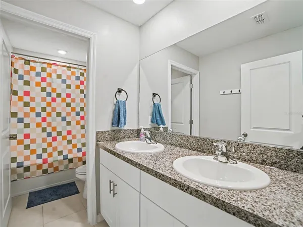 $395,000 | 509 Royal Empress Drive, Ruskin, FL 33570