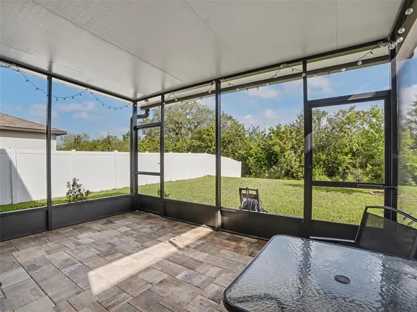 $395,000 | 509 Royal Empress Drive, Ruskin, FL 33570