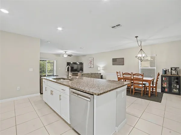 $395,000 | 509 Royal Empress Drive, Ruskin, FL 33570
