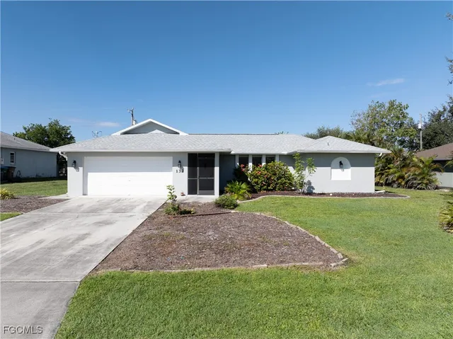 $2,250 | 132 Northeast 7th Avenue, Cape Coral, FL 33909