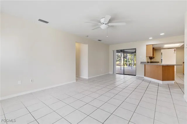 $2,250 | 132 Northeast 7th Avenue, Cape Coral, FL 33909