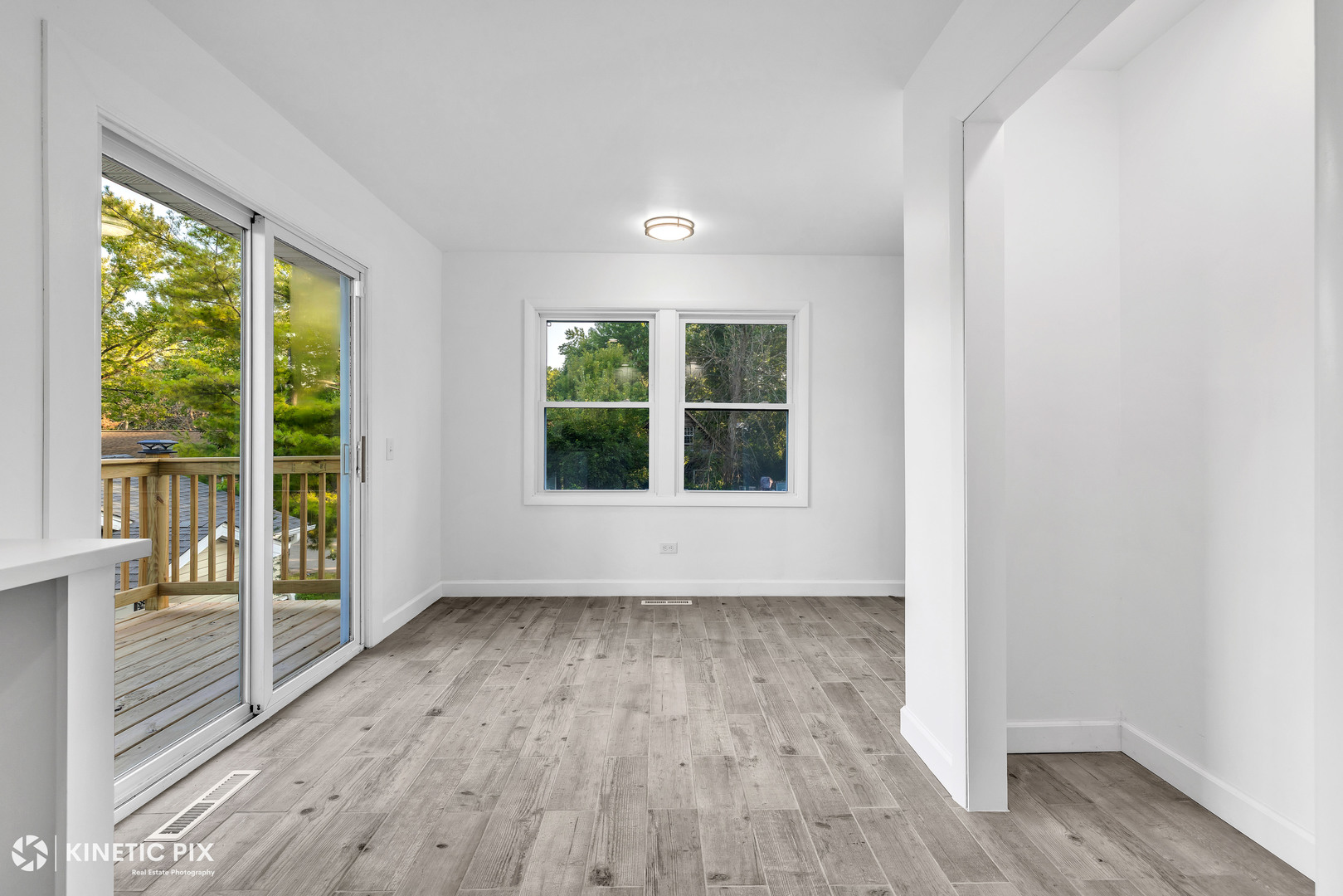 18888 Oak Avenue, Unit B Mundelein, IL 60060 - Photo 12 of 19