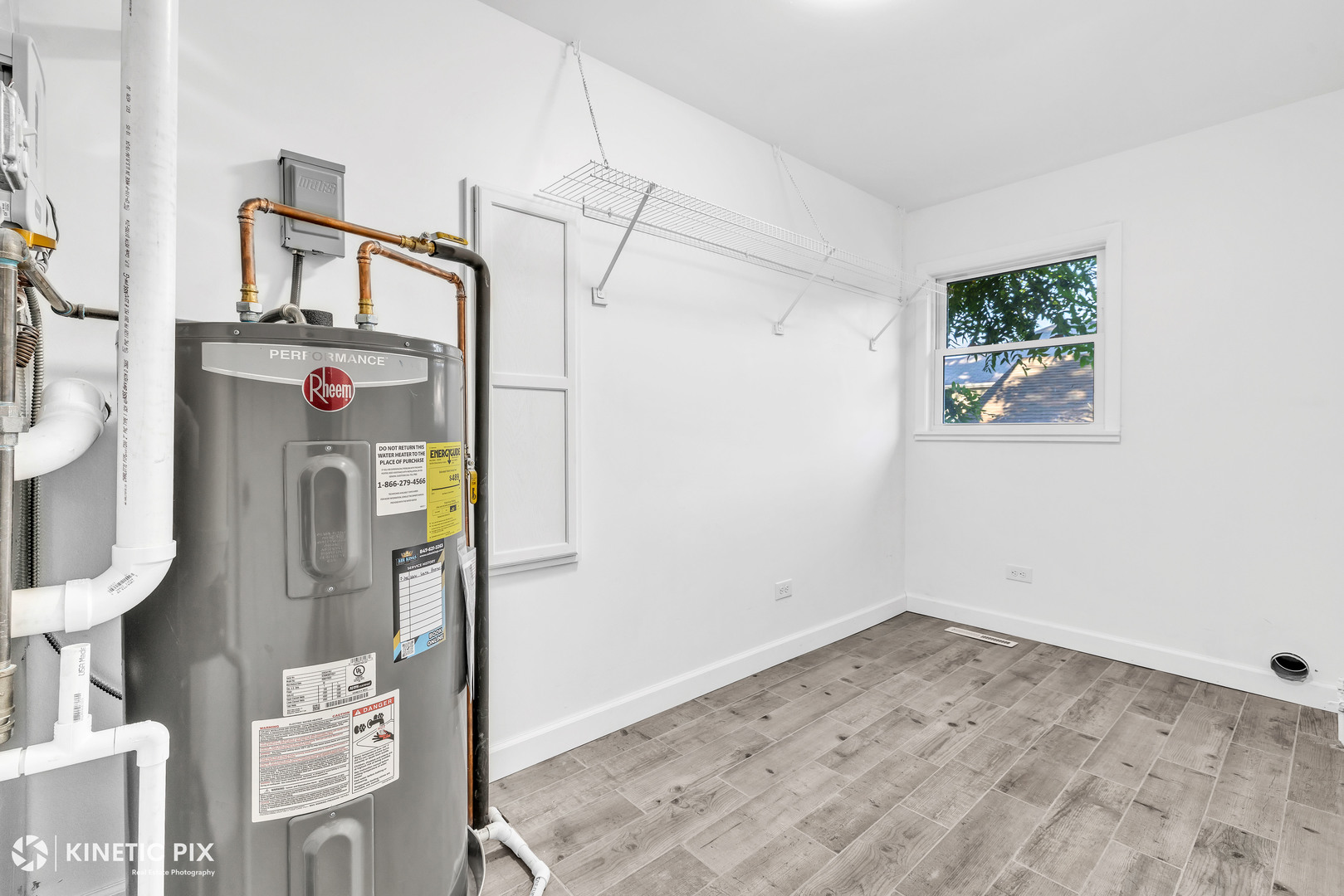 18888 Oak Avenue, Unit B Mundelein, IL 60060 - Photo 17 of 19