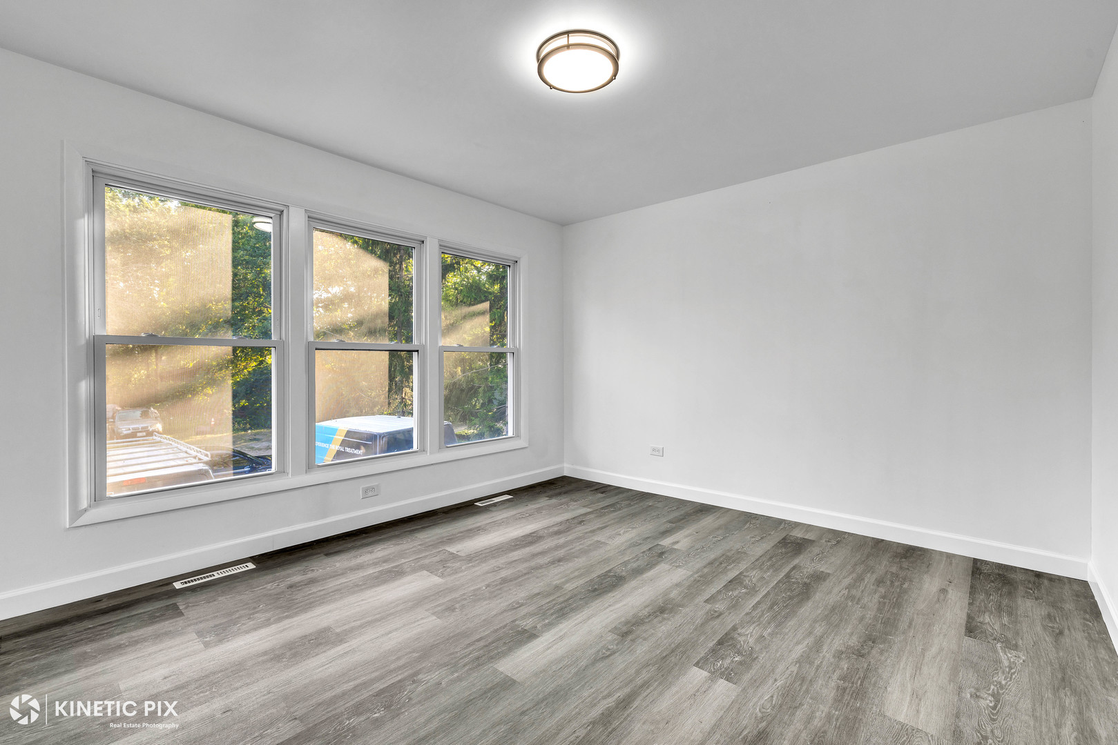 18888 Oak Avenue, Unit B Mundelein, IL 60060 - Photo 4 of 19