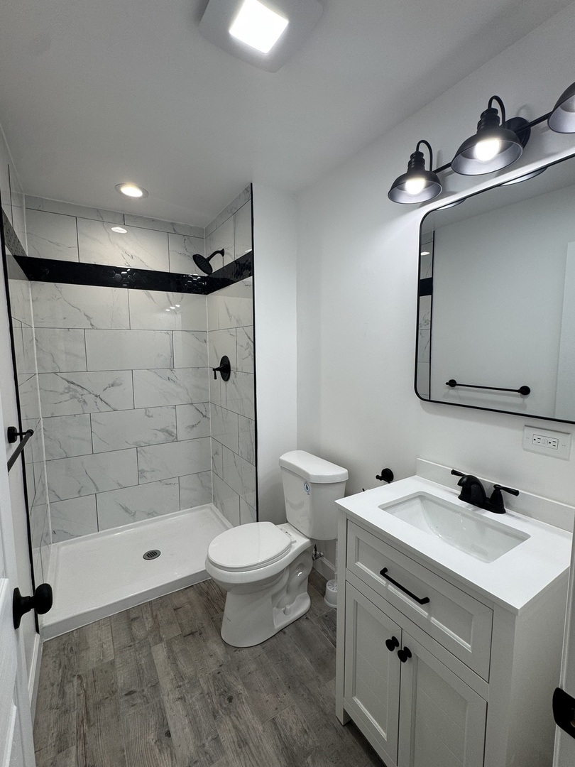 18888 Oak Avenue, Unit B Mundelein, IL 60060 - Photo 6 of 19