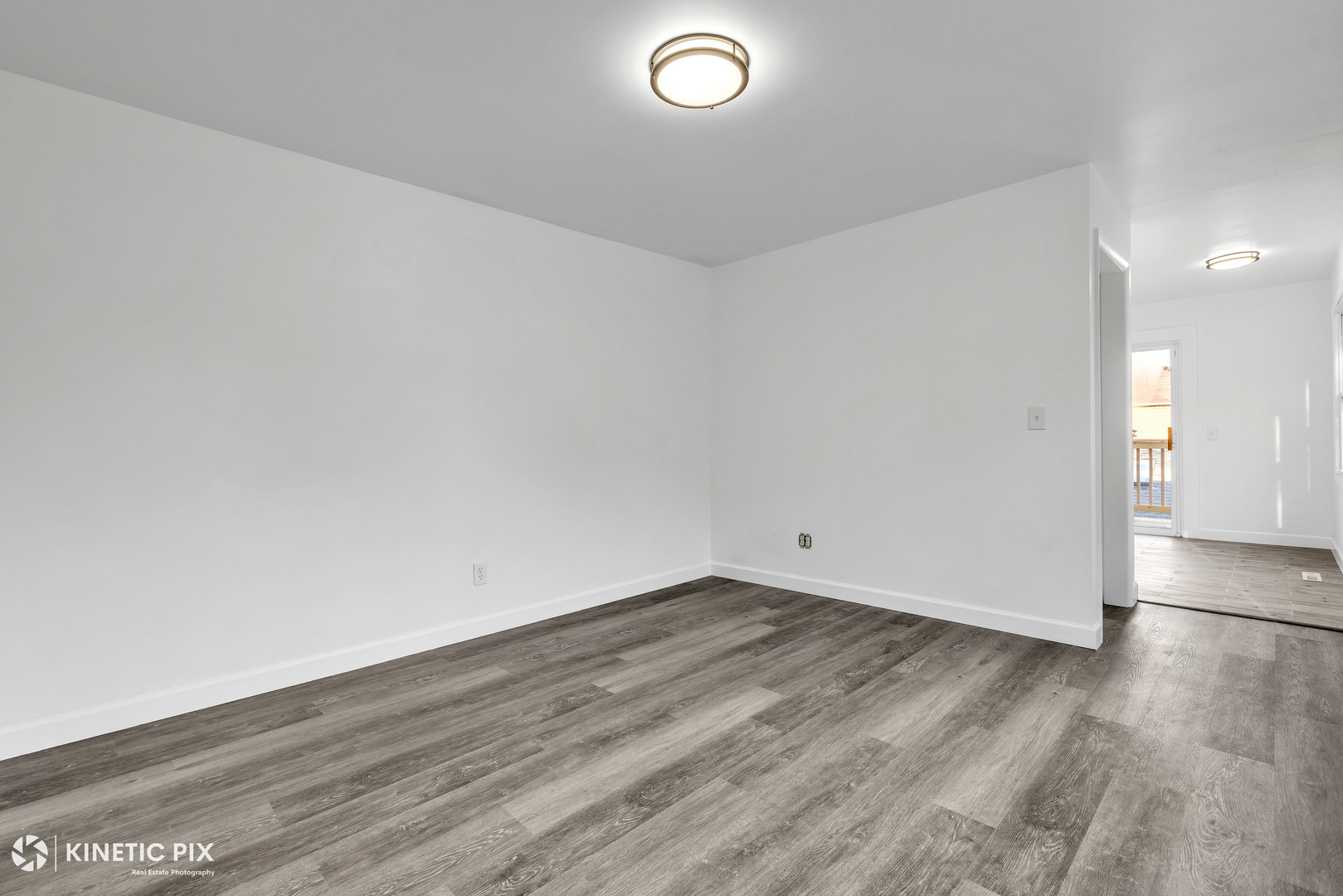 18888 Oak Avenue, Unit B Mundelein, IL 60060 - Photo 8 of 19