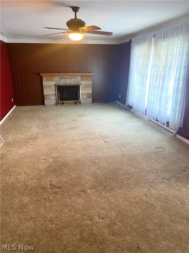 1849 Chestnut Road Independence, OH 44131 - Photo 3 of 24 Large Living room