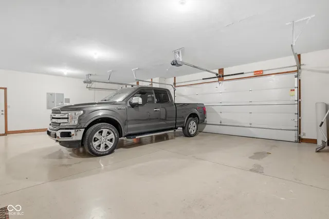 $775,000 | 5168 East County Road 700 South, Mooresville, IN 46158