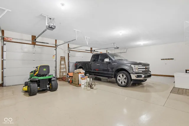 $775,000 | 5168 East County Road 700 South, Mooresville, IN 46158