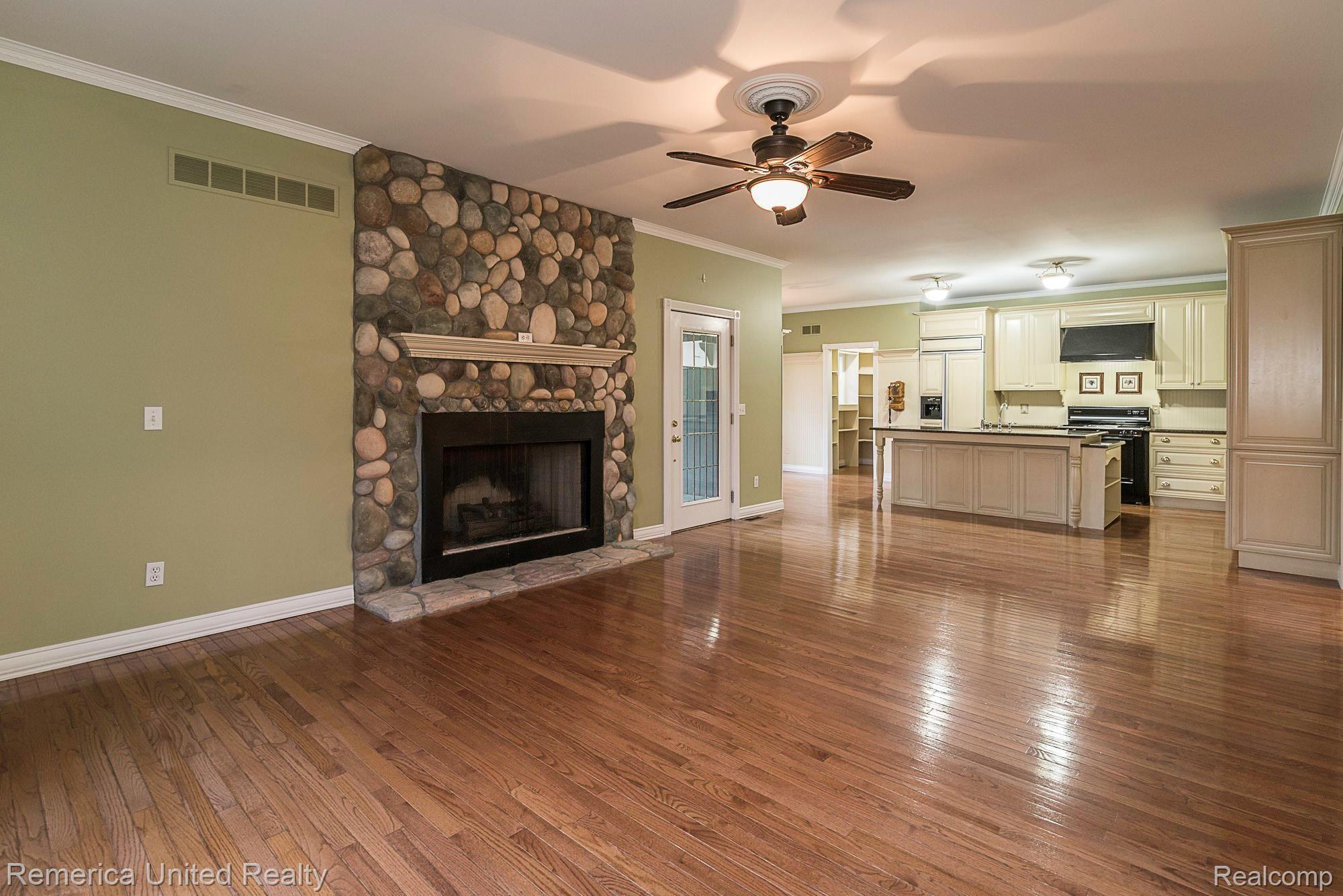 3851 Argentine Road Howell, MI 48855 - Photo 16 of 73 DSC_5452.jpg