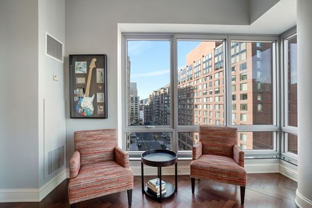 $2,040,000 | 1 Charles Street South, Unit 8B, Boston, MA 02116
