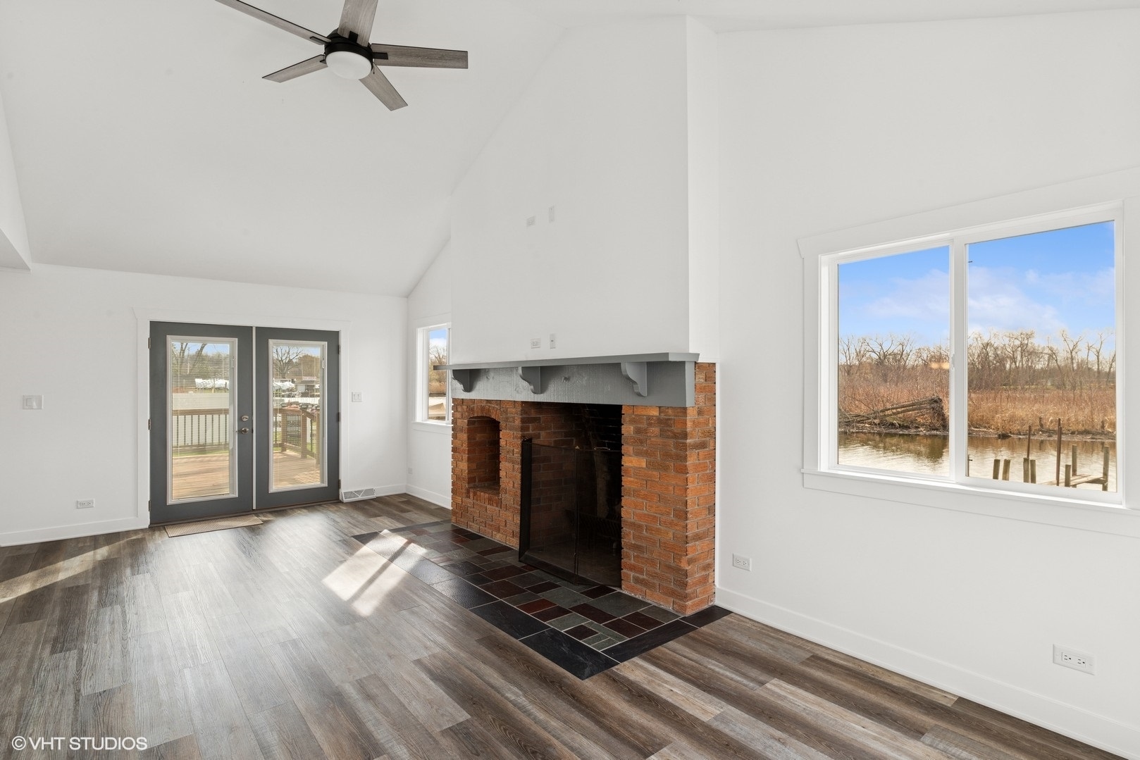 25319 West Grass Lake Road Antioch, IL 60002 - Photo 8 of 20 Gallery Image 8