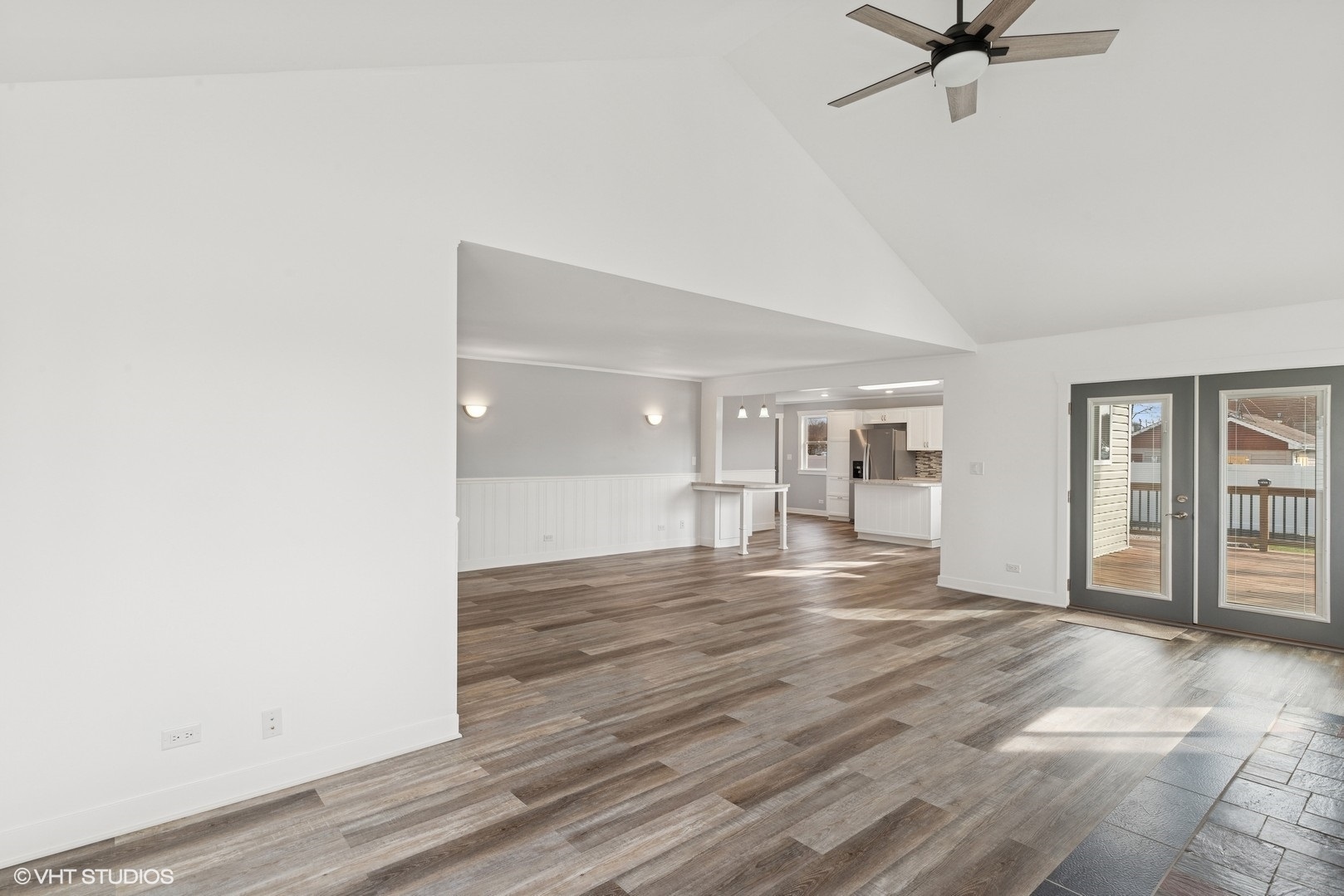 25319 West Grass Lake Road Antioch, IL 60002 - Photo 9 of 20 Gallery Image 9