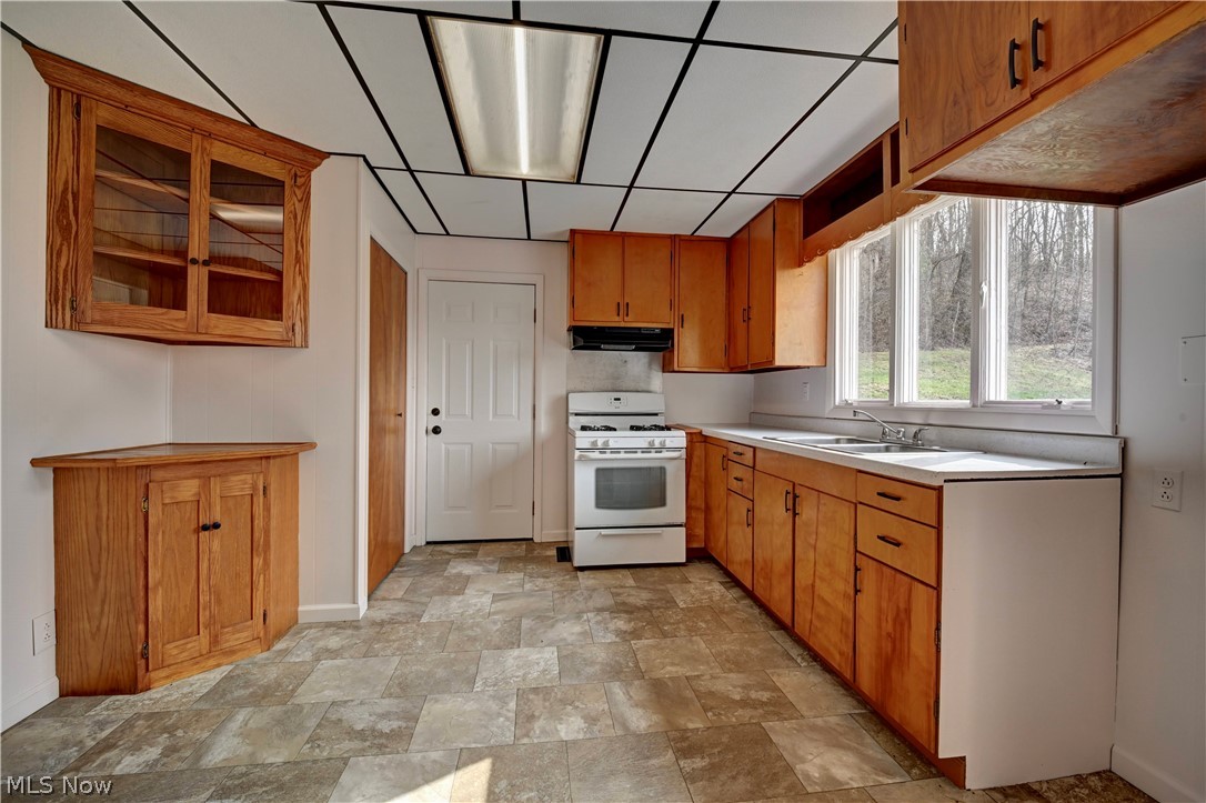 12413 Lick Run Road Newcomerstown, OH 43832 - Photo 4 of 40