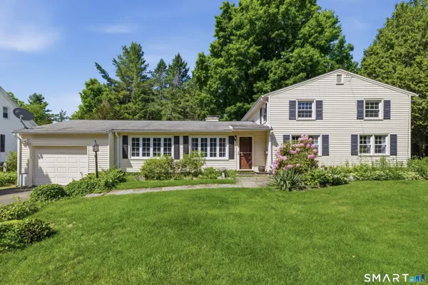 $369,000 | 16 Hamilton Lane, Watertown, CT 06795