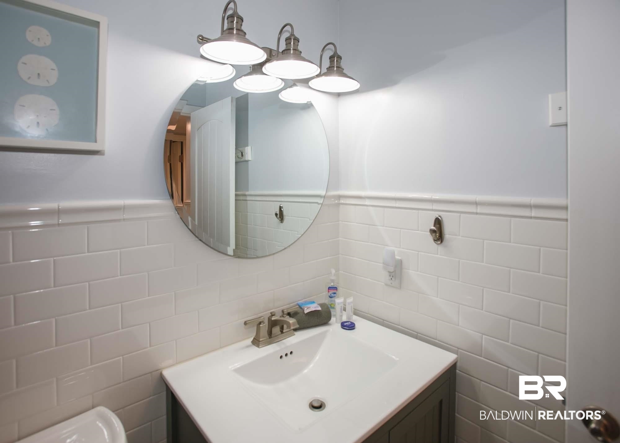 400 Plantation Road, Unit 1202 Gulf Shores, AL 36542 - Photo 8 of 36 Bathroom