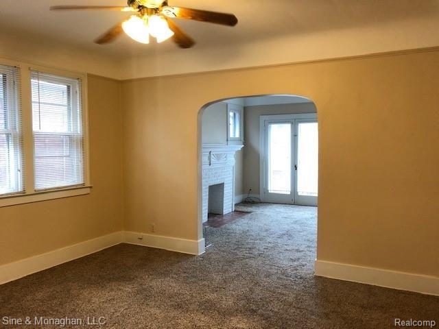 934 Nottingham Road Grosse Pointe, MI 48230 - Photo 15 of 43