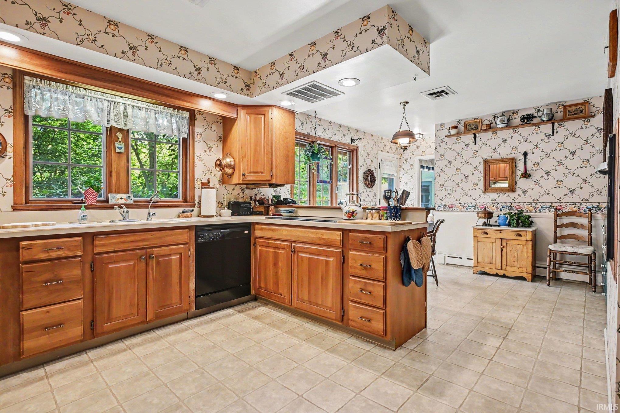 58590 Summit Ridge Road Mishawaka, IN 46544 - Photo 14 of 42 Gallery Image 14