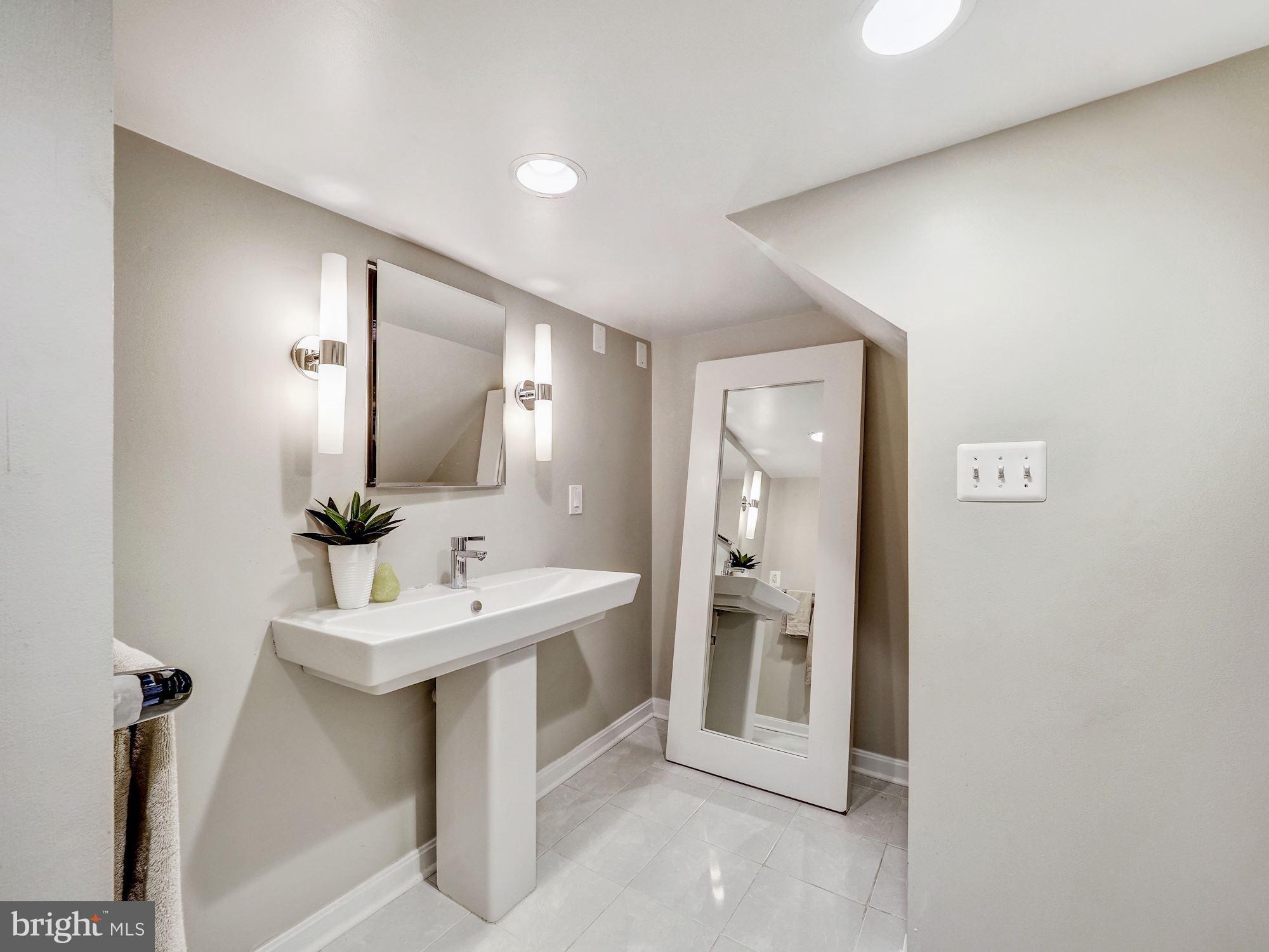 112 Melbourne Avenue Silver Spring, MD 20901 - Photo 20 of 26 Gallery Image 20
