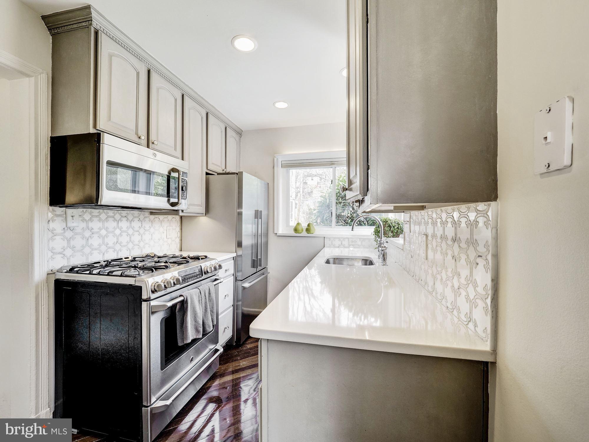 112 Melbourne Avenue Silver Spring, MD 20901 - Photo 10 of 26 Gallery Image 10