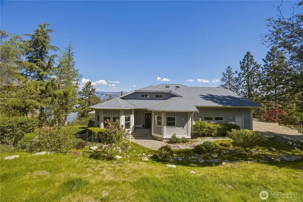$950,000 | 7420 Navarre Drive, Chelan, WA 98816