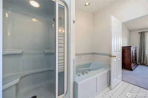 $950,000 | 7420 Navarre Drive, Chelan, WA 98816